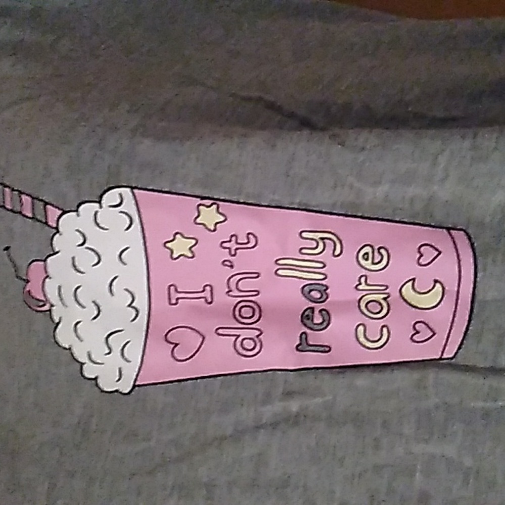 T-shirt - Picture 2 of 3